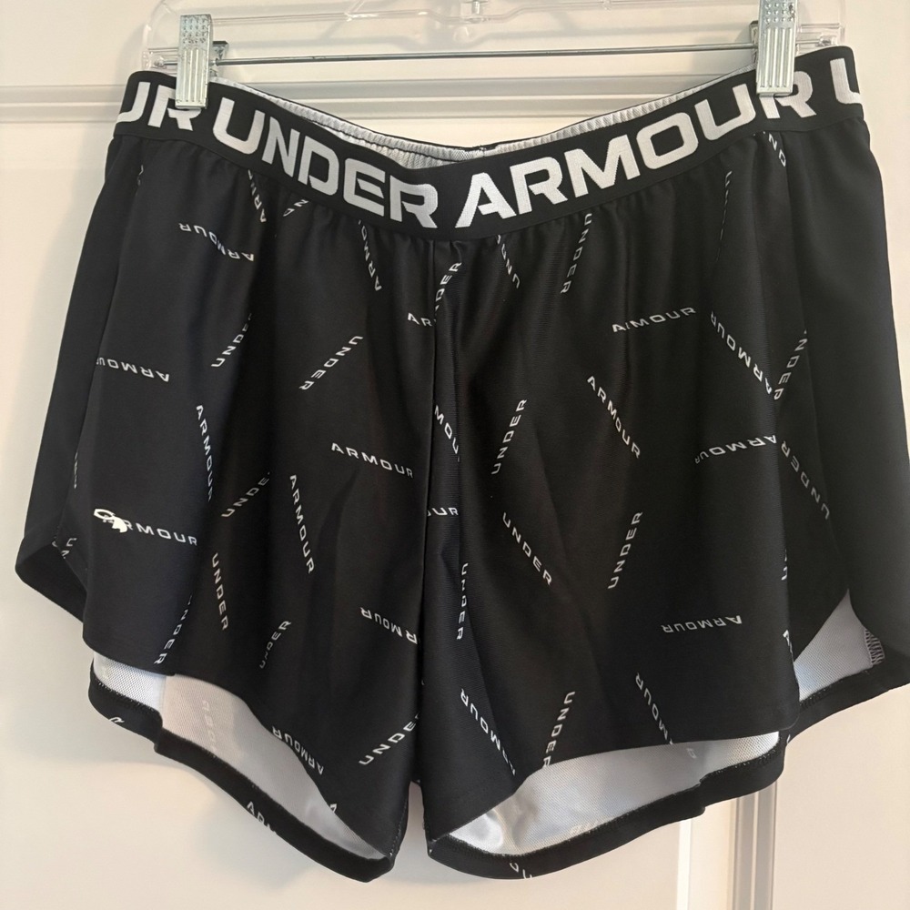 Under Armour Womens XL Black White Logo Print Athletic Running Shorts Loose Fit
